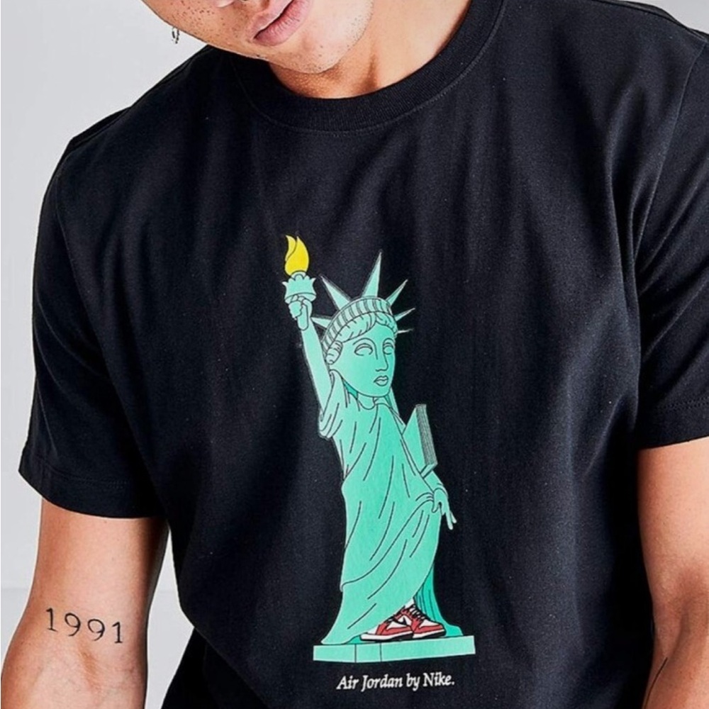 Nike Air Jordan Black Graphic T-Shirt